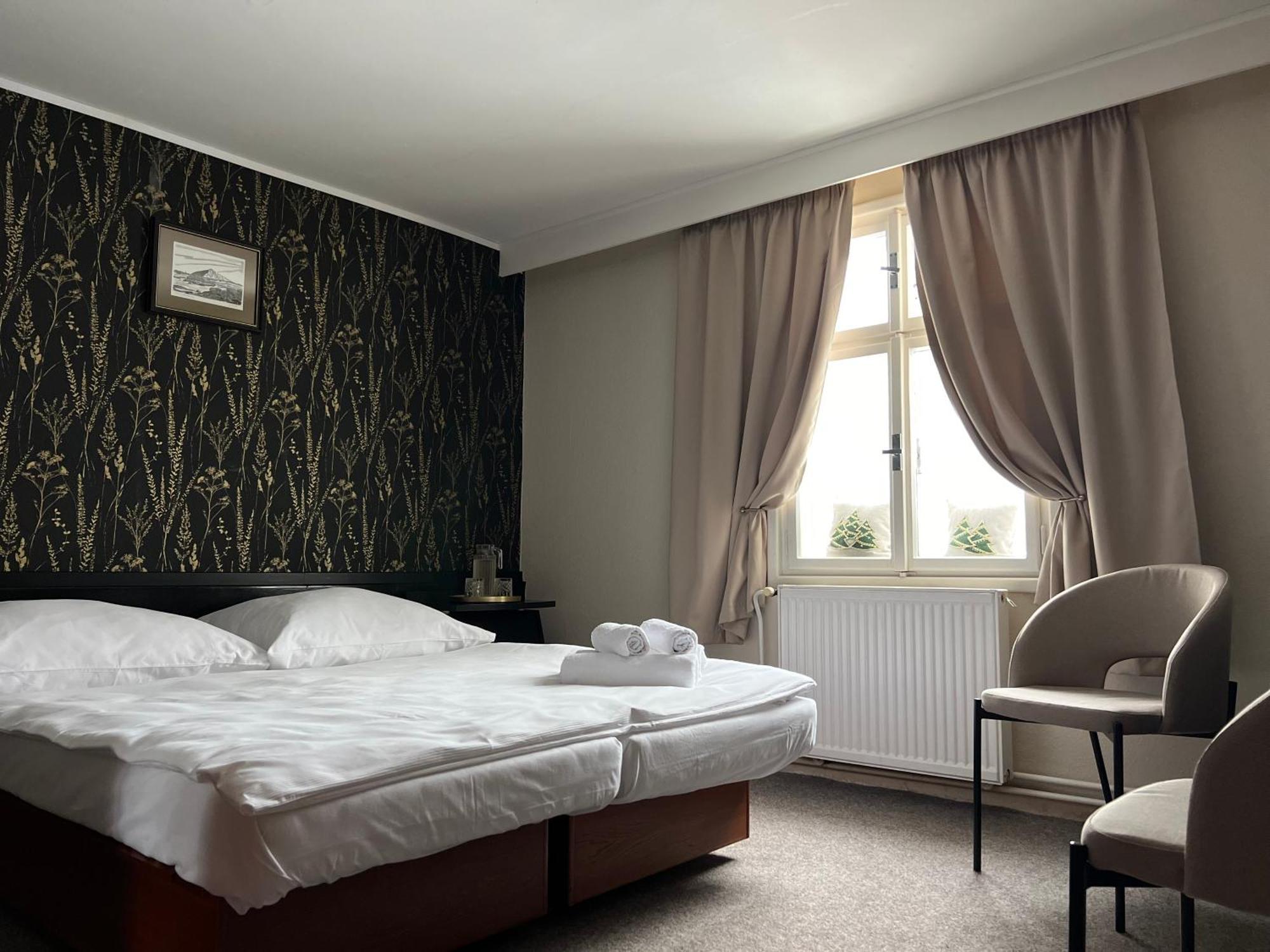 Hotel Lomnice Špindlerŭv Mlýn Luaran gambar
