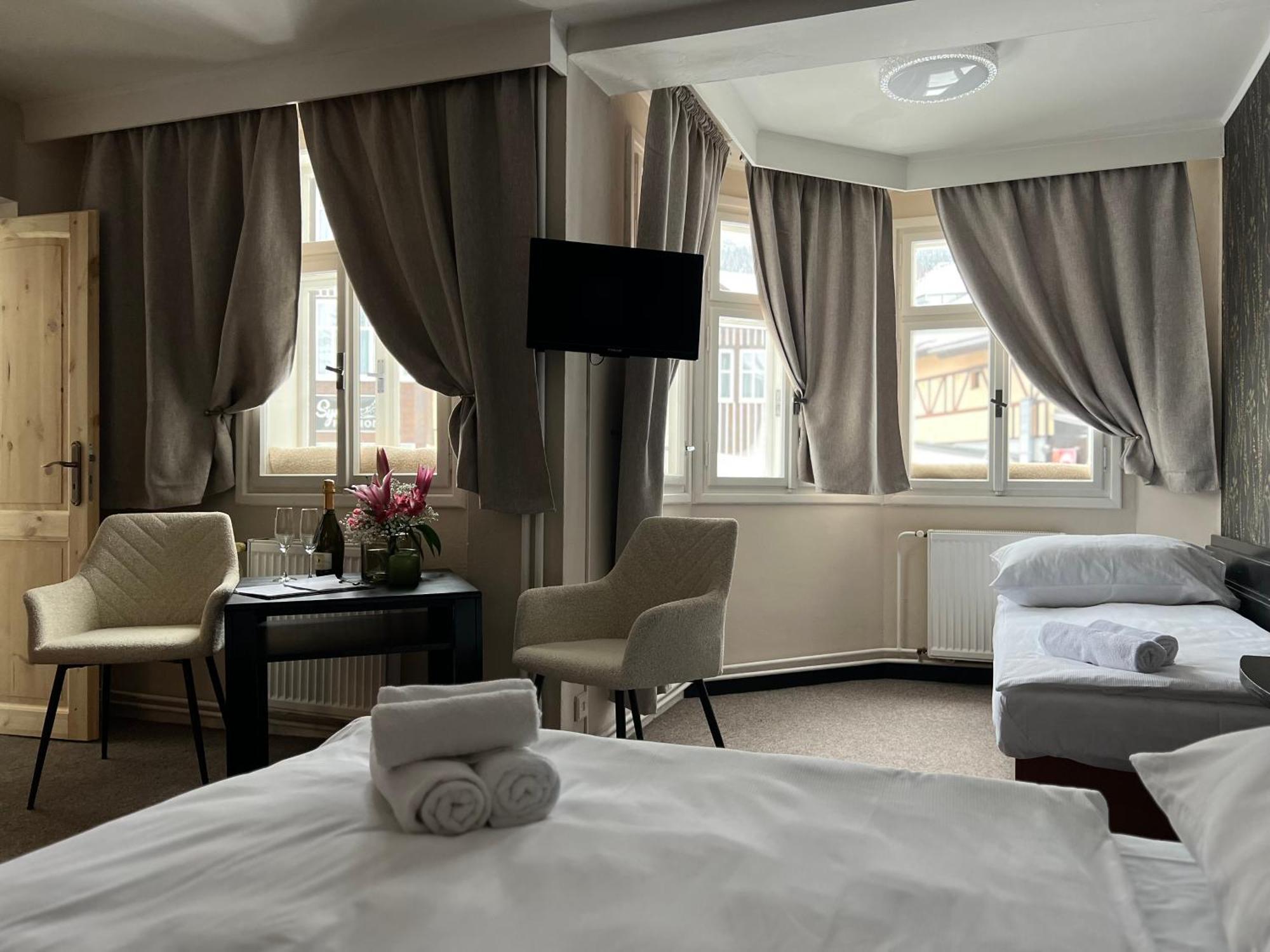 Hotel Lomnice Špindlerŭv Mlýn Luaran gambar