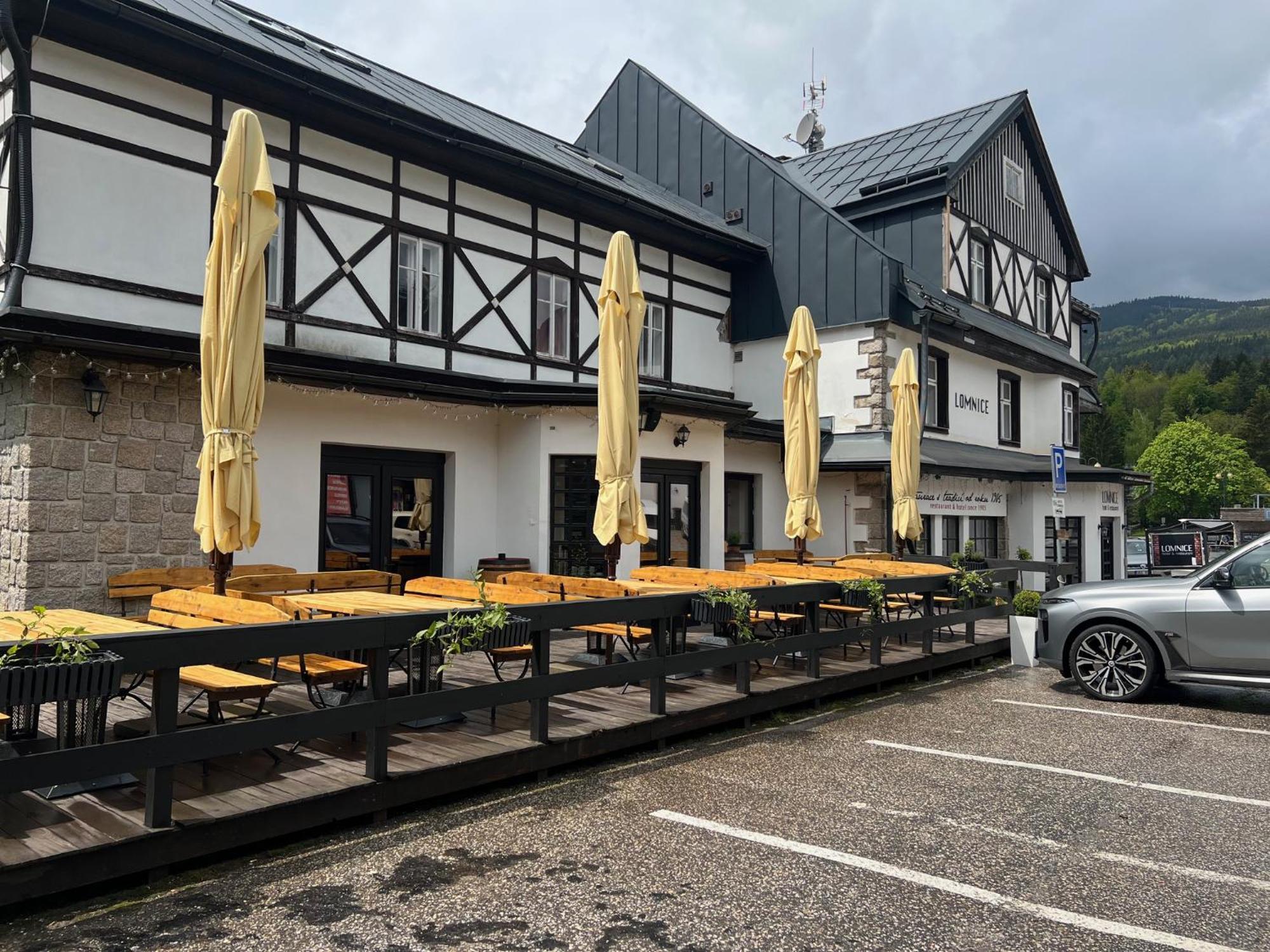 Hotel Lomnice Špindlerŭv Mlýn Luaran gambar